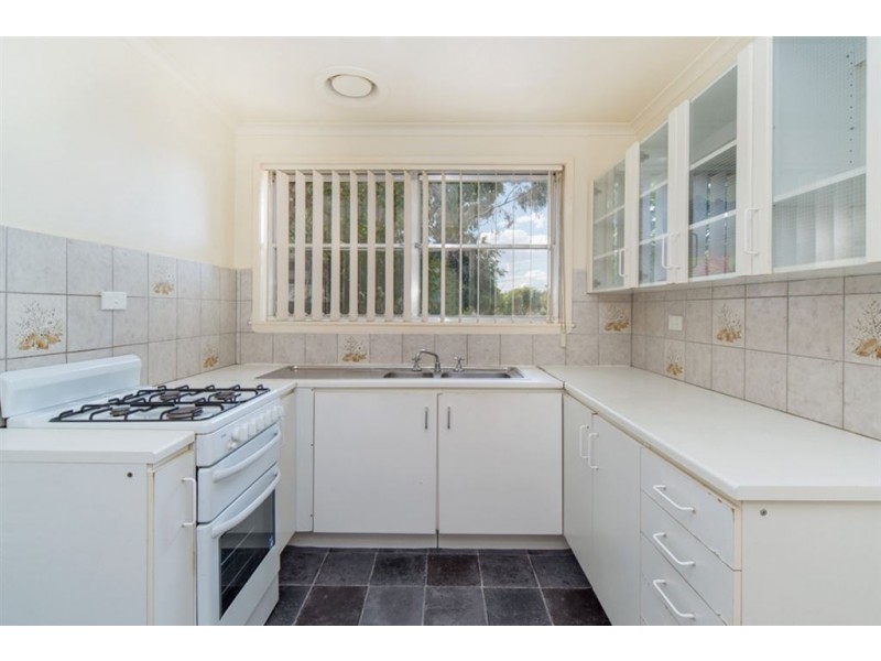 34 Hoya Crescent, Frankston North VIC 3200