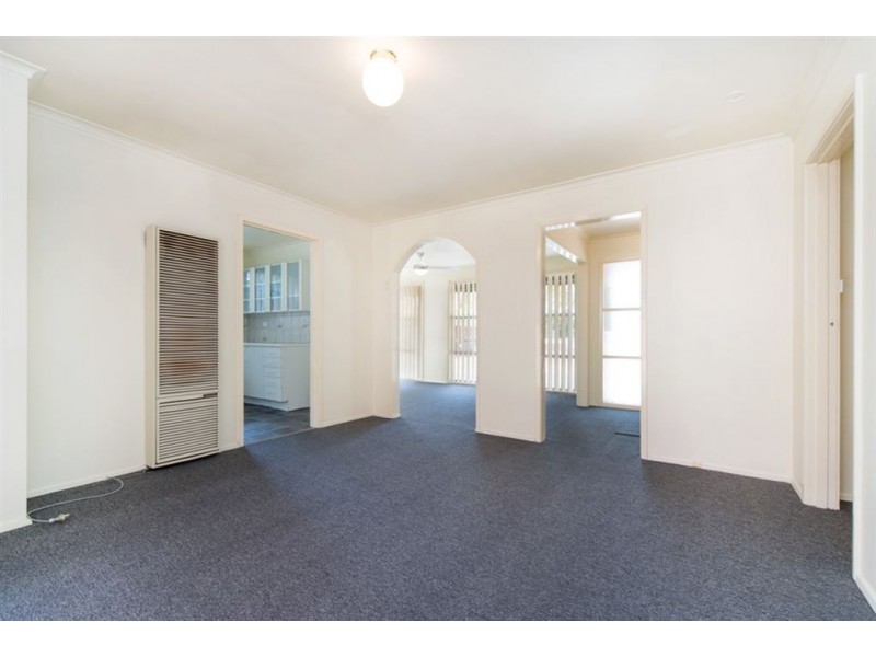 34 Hoya Crescent, Frankston North VIC 3200