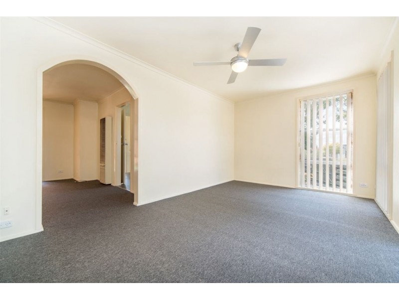 34 Hoya Crescent, Frankston North VIC 3200
