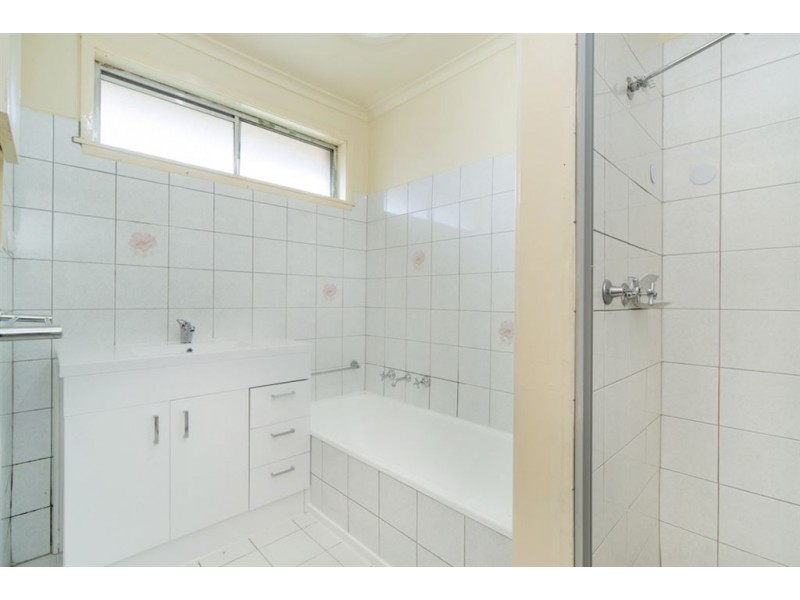 34 Hoya Crescent, Frankston North VIC 3200