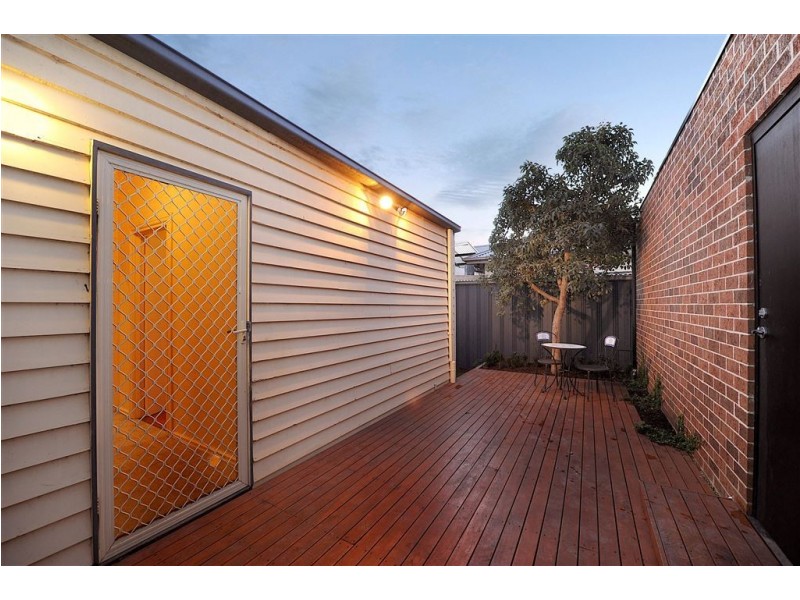 15 First Avenue, Chelsea Heights VIC 3196