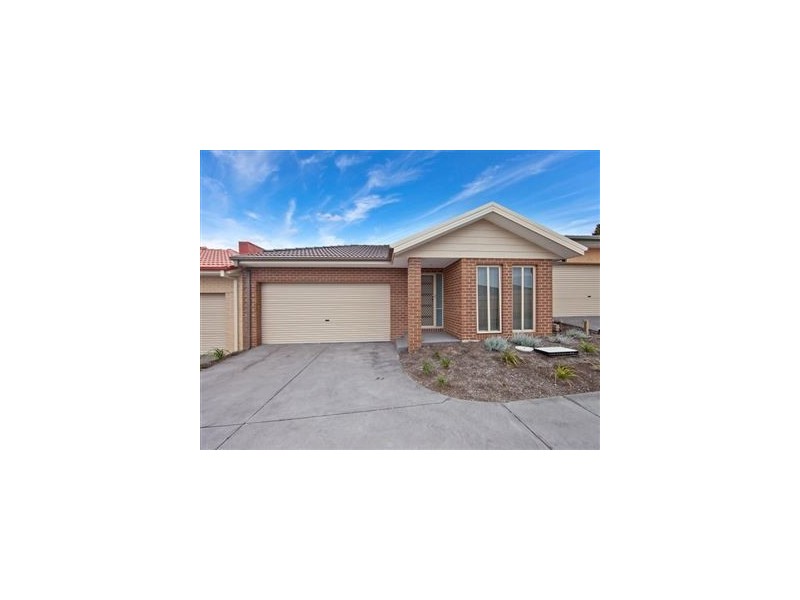 8/105 Mc Mahons Road, Frankston VIC 3199