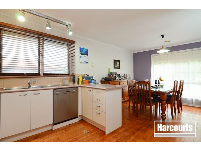 10 Greenwood Drive, Carrum Downs VIC 3201