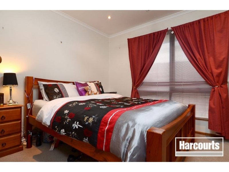 10 Greenwood Drive, Carrum Downs VIC 3201