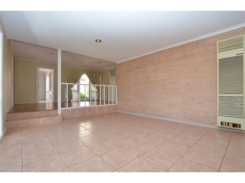 12 Nike Court, Carrum Downs VIC 3201