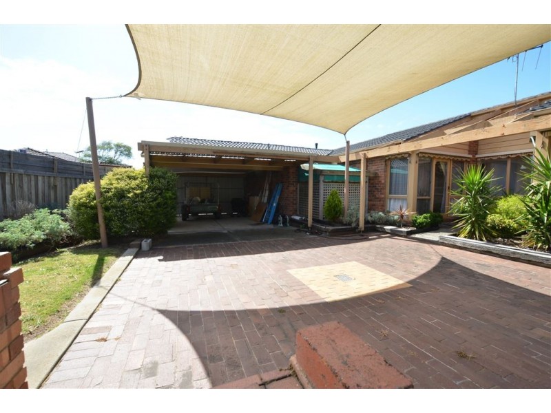 12 Nike Court, Carrum Downs VIC 3201