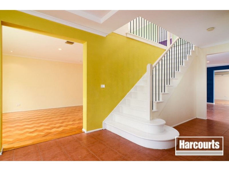 39 Manchester Drive, Skye VIC 3977