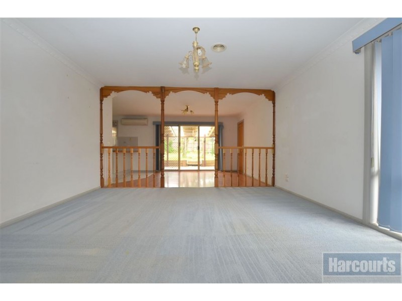 10 Parkdale Drive, Carrum Downs VIC 3201