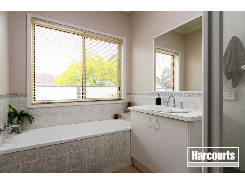 14 Daisy Way, Carrum Downs VIC 3201