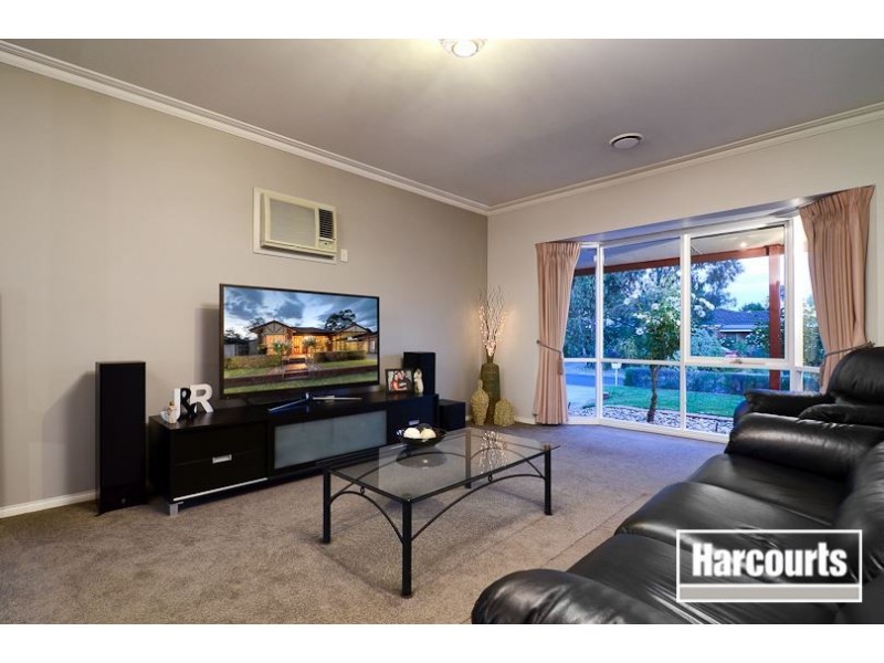 3 Fieldlark Court, Carrum Downs VIC 3201
