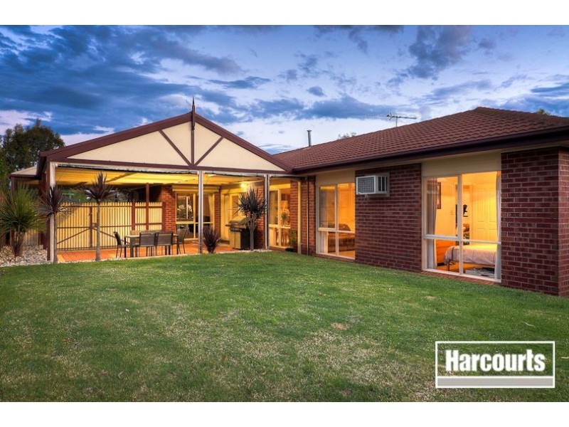 3 Fieldlark Court, Carrum Downs VIC 3201