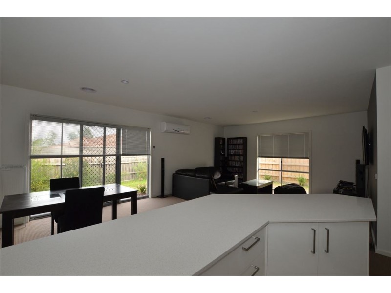 38 Botany Drive, Carrum Downs VIC 3201