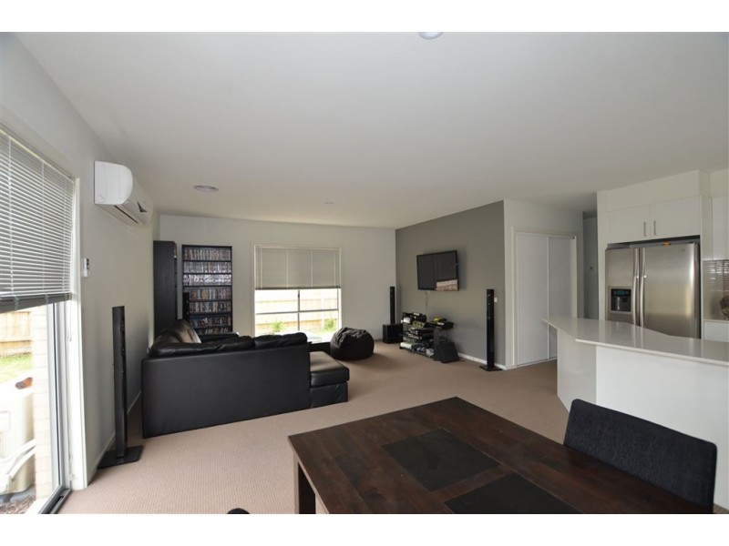 38 Botany Drive, Carrum Downs VIC 3201
