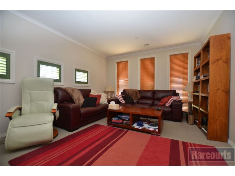 10 Spence Terrace, Sandhurst VIC 3977