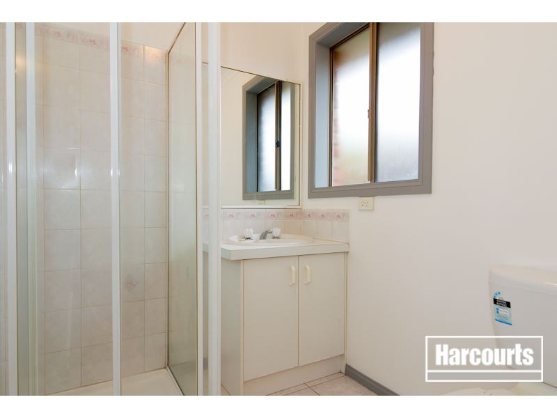 16 Viking Court, Carrum Downs VIC 3201