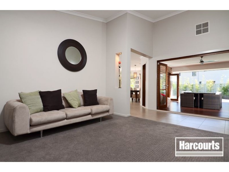 5 Nolan Court, Sandhurst VIC 3977