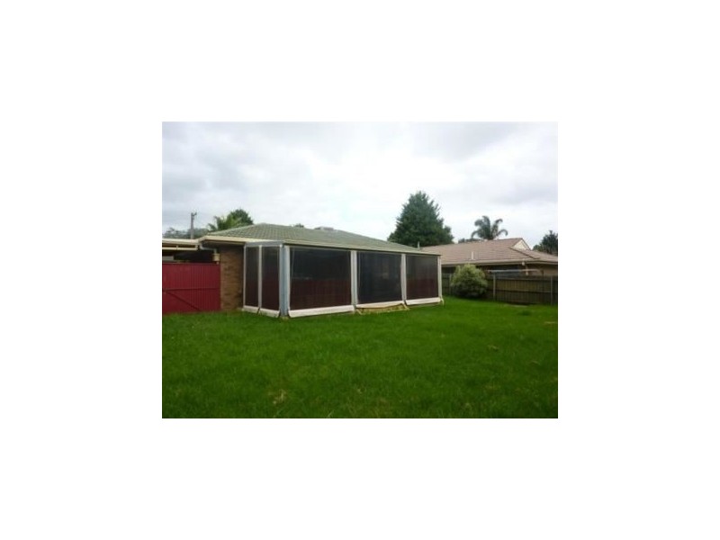 11 Marcella Place, Carrum Downs VIC 3201