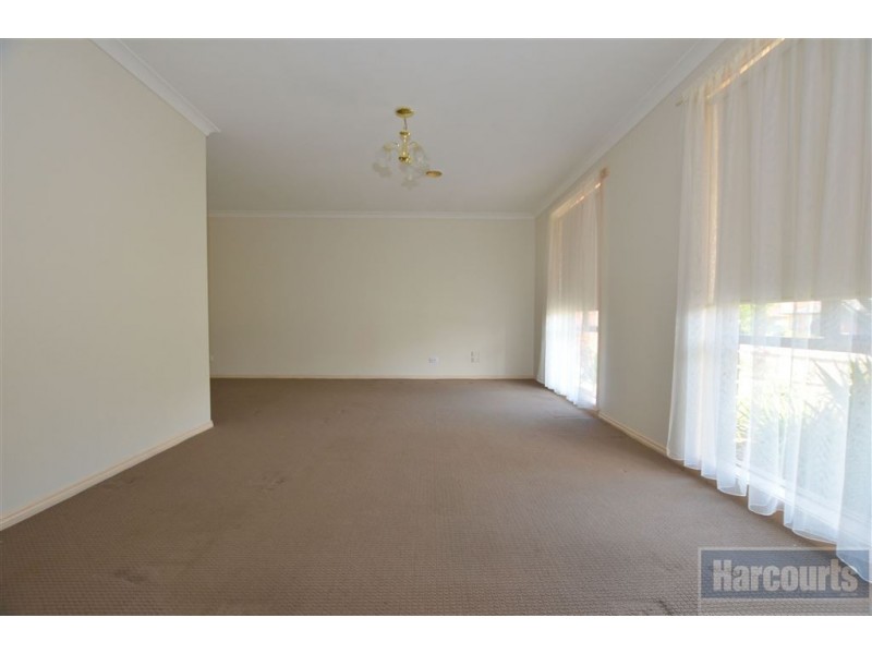 15 Lindas Way, Carrum Downs VIC 3201