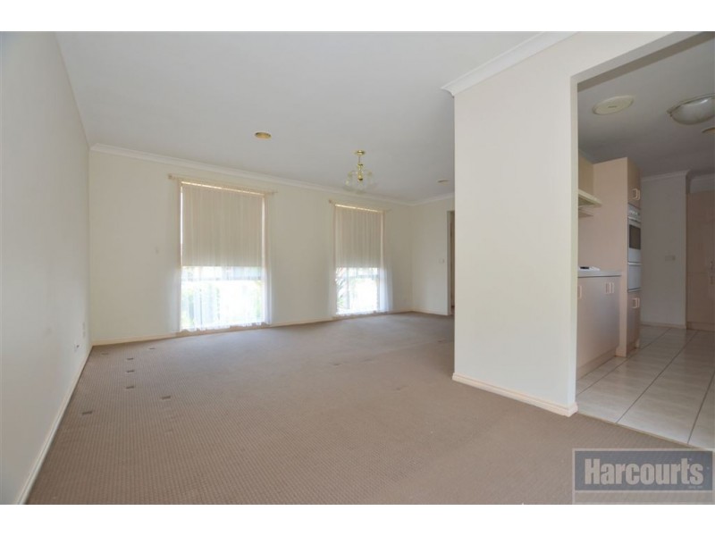 15 Lindas Way, Carrum Downs VIC 3201