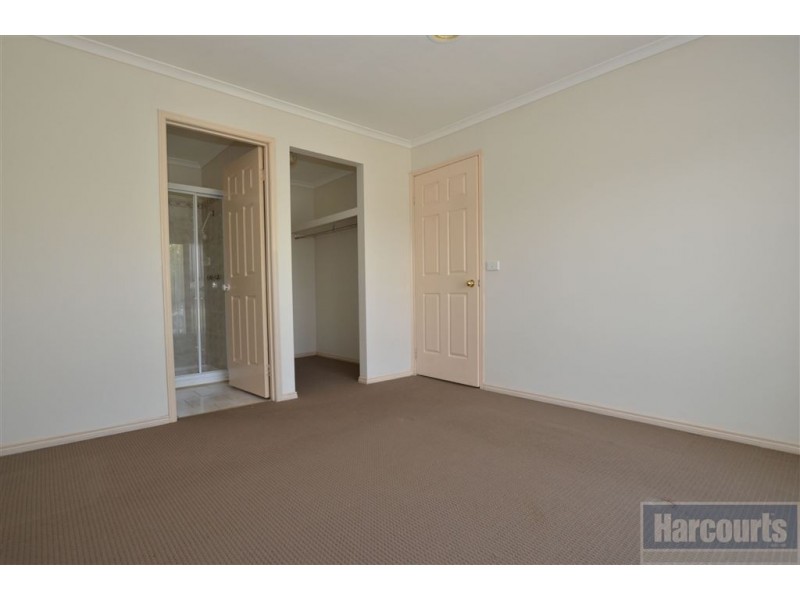 15 Lindas Way, Carrum Downs VIC 3201