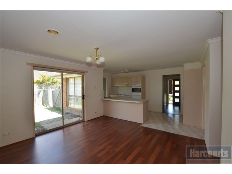 15 Lindas Way, Carrum Downs VIC 3201