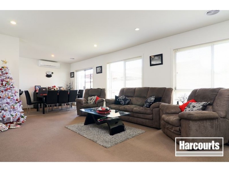2/15 Bradford Drive, Carrum Downs VIC 3201