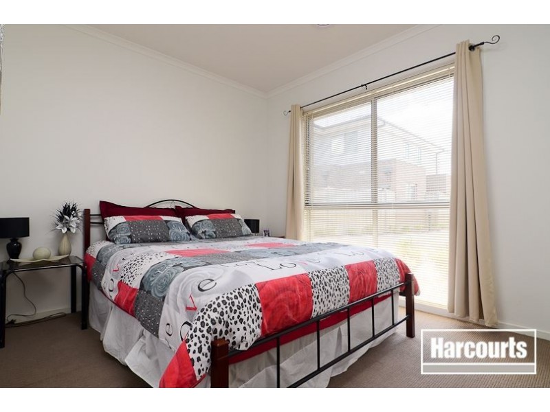 2/15 Bradford Drive, Carrum Downs VIC 3201