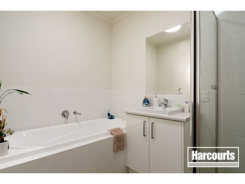 2/15 Bradford Drive, Carrum Downs VIC 3201