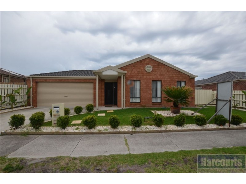 4 Esta Court, Carrum Downs VIC 3201