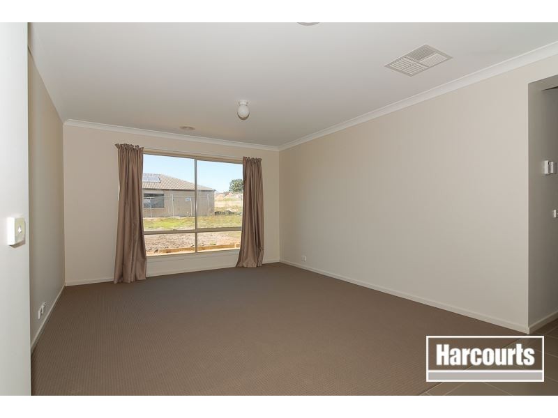 58 Sanoma Drive, Skye VIC 3977