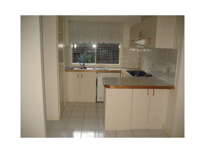 64 Orama Avenue, Carrum Downs VIC 3201