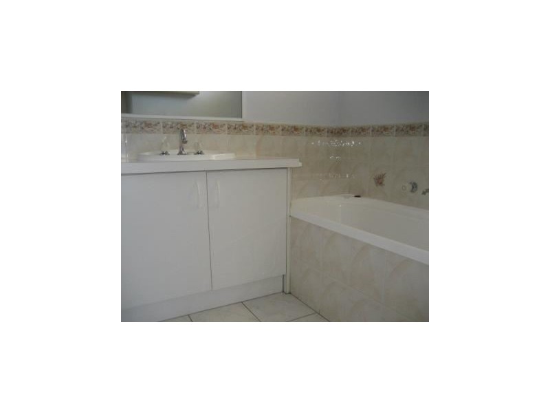 64 Orama Avenue, Carrum Downs VIC 3201