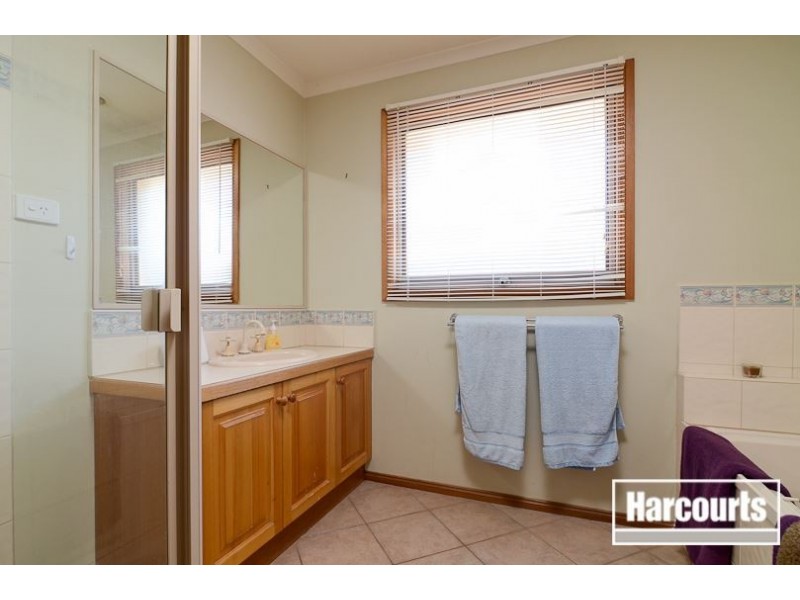 11 St Johns Wood, Skye VIC 3977