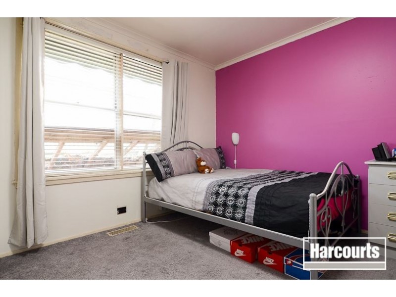 13 Hoya Crescent, Frankston North VIC 3200