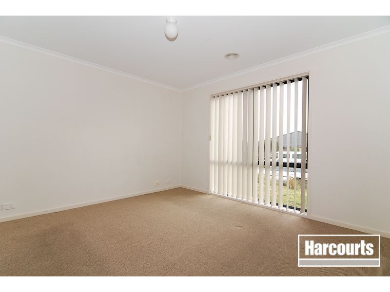 21 Emerald Rise, Skye VIC 3977