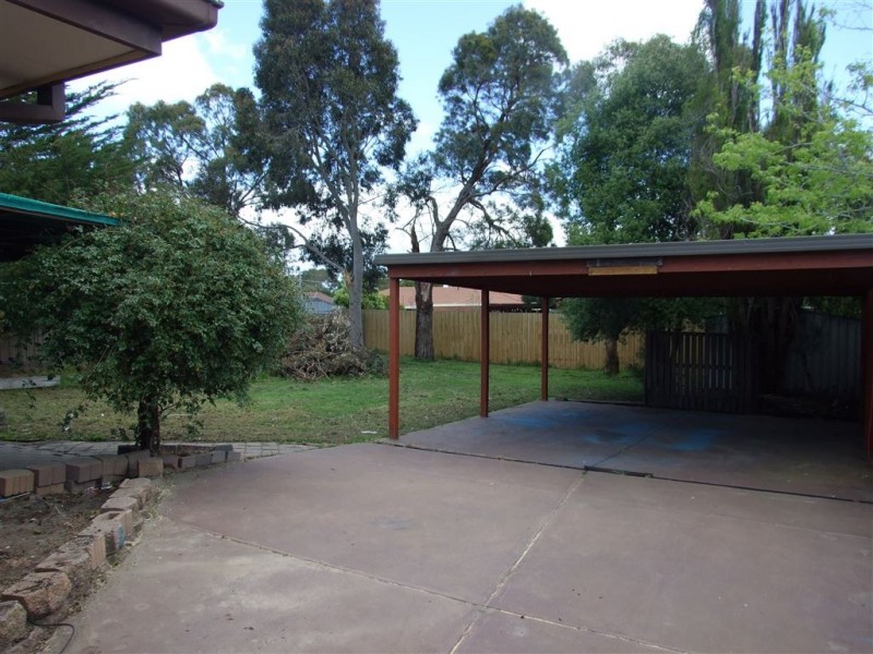 6 Honeyeater Place, Carrum Downs VIC 3201