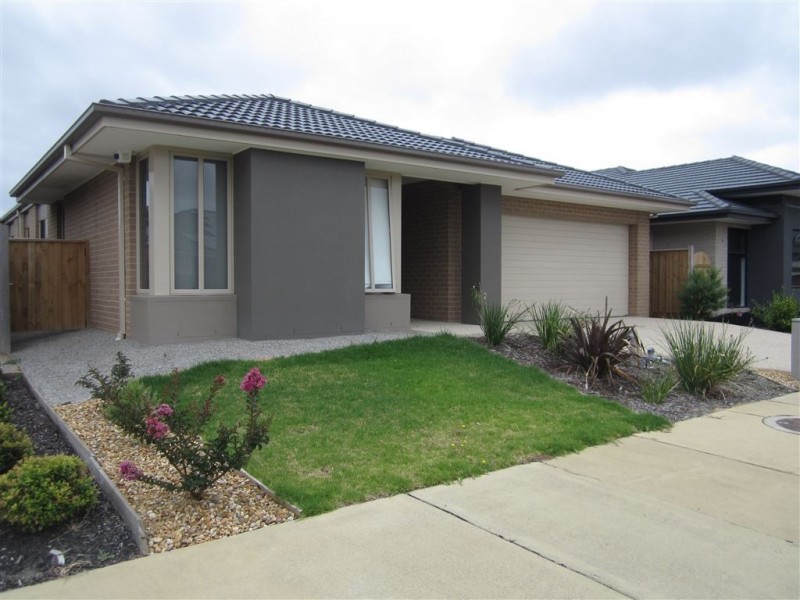 6 Torrens Terrace, Sandhurst VIC 3977