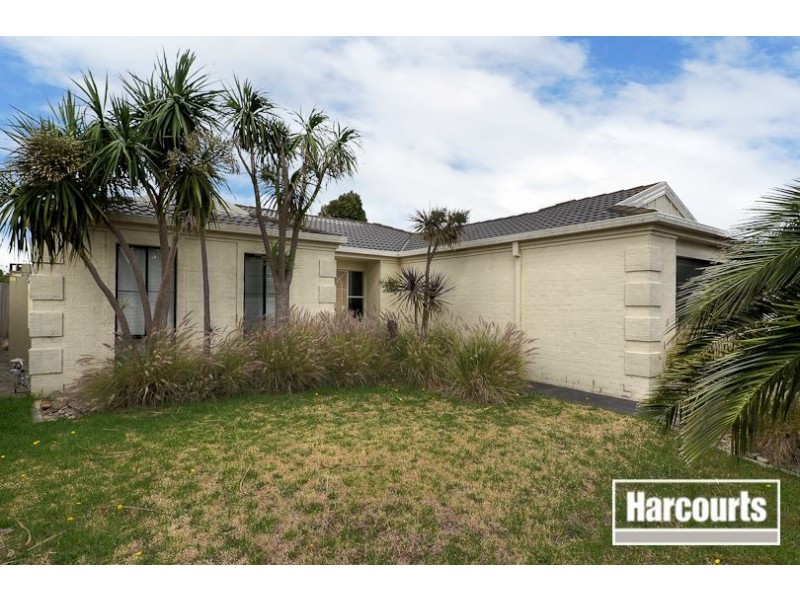 12 Daina Court, Skye VIC 3977