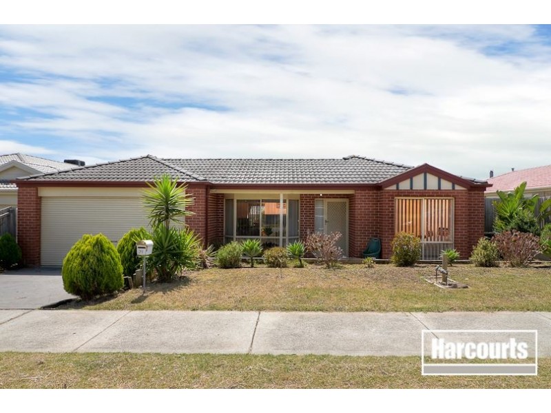 21 Diamond Parade, Skye VIC 3977