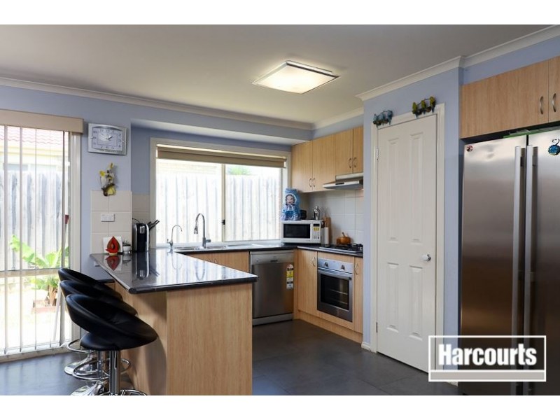 21 Diamond Parade, Skye VIC 3977