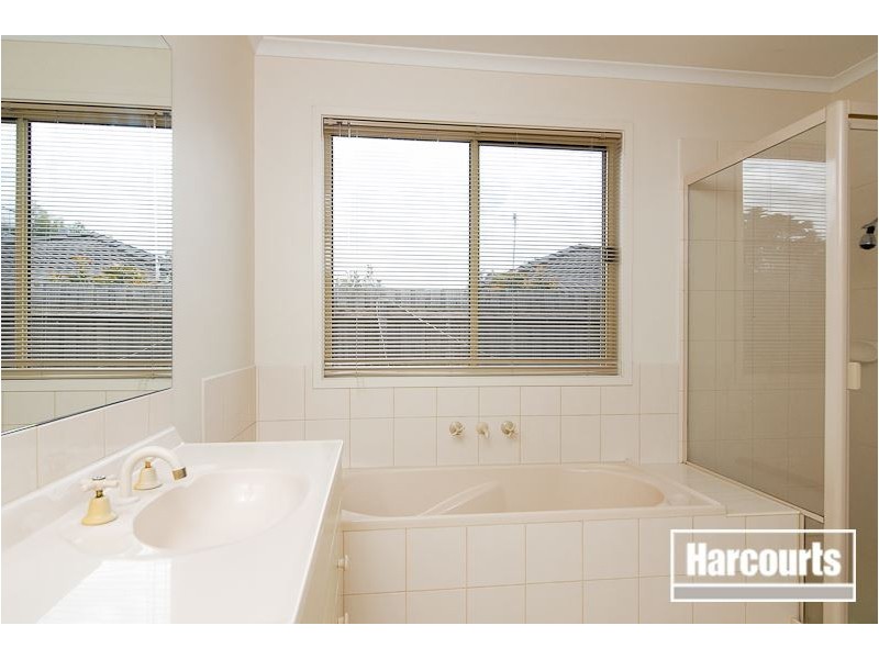 2 Sunrise Court, Carrum Downs VIC 3201