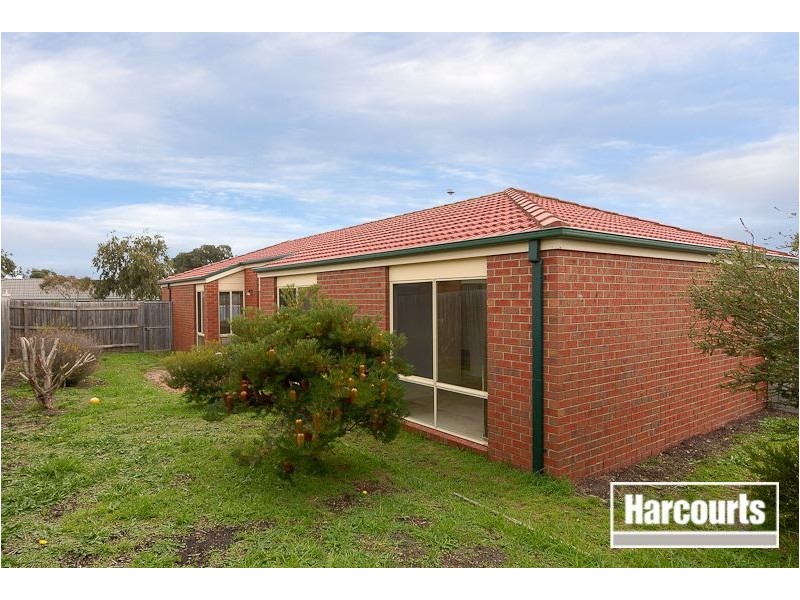 2 Sunrise Court, Carrum Downs VIC 3201