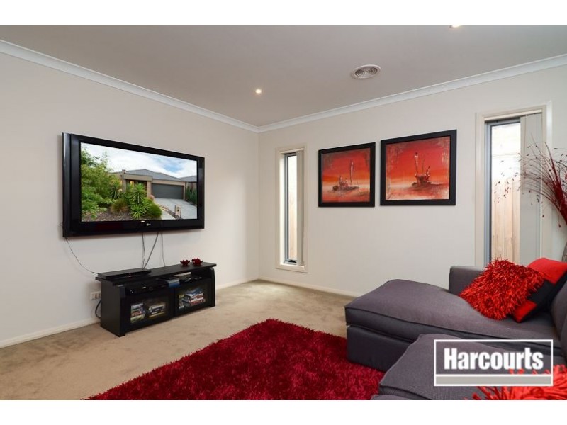 6 Ethereal Way, Sandhurst VIC 3977