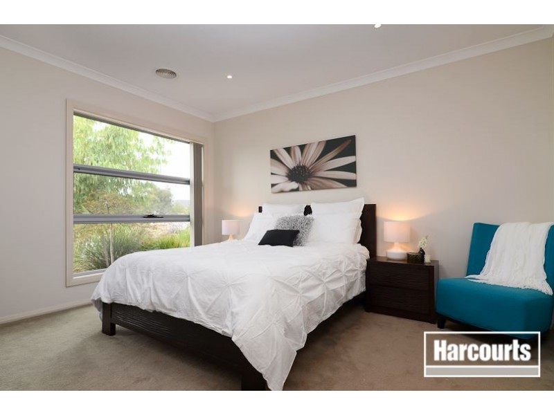 6 Ethereal Way, Sandhurst VIC 3977