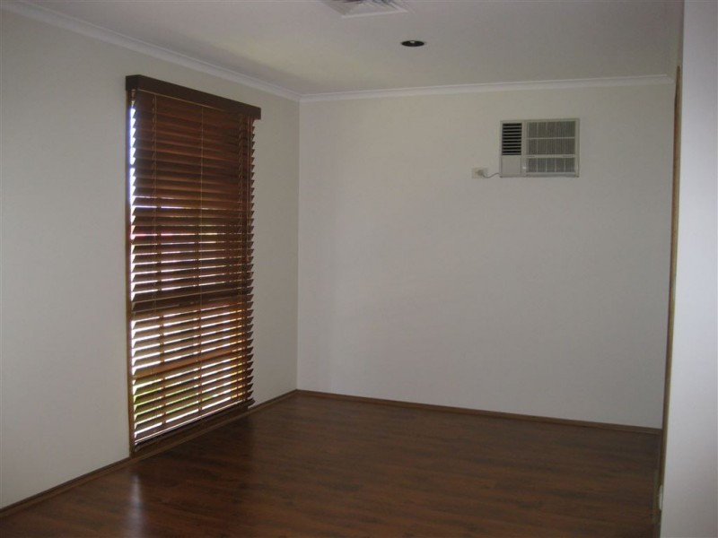 2 Treherne Court, Carrum Downs VIC 3201