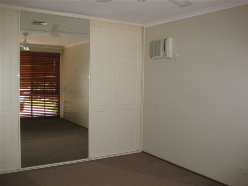 2 Treherne Court, Carrum Downs VIC 3201