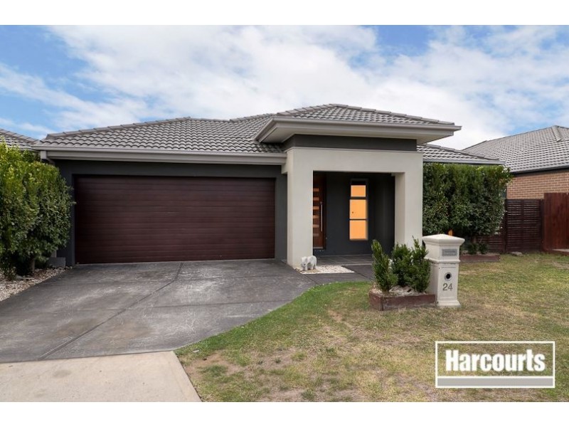 24 Tarcoola Way, Sandhurst VIC 3977