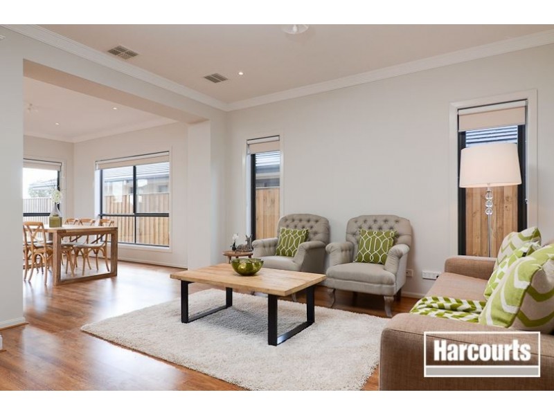 212 Sandhurst Boulevard, Sandhurst VIC 3977