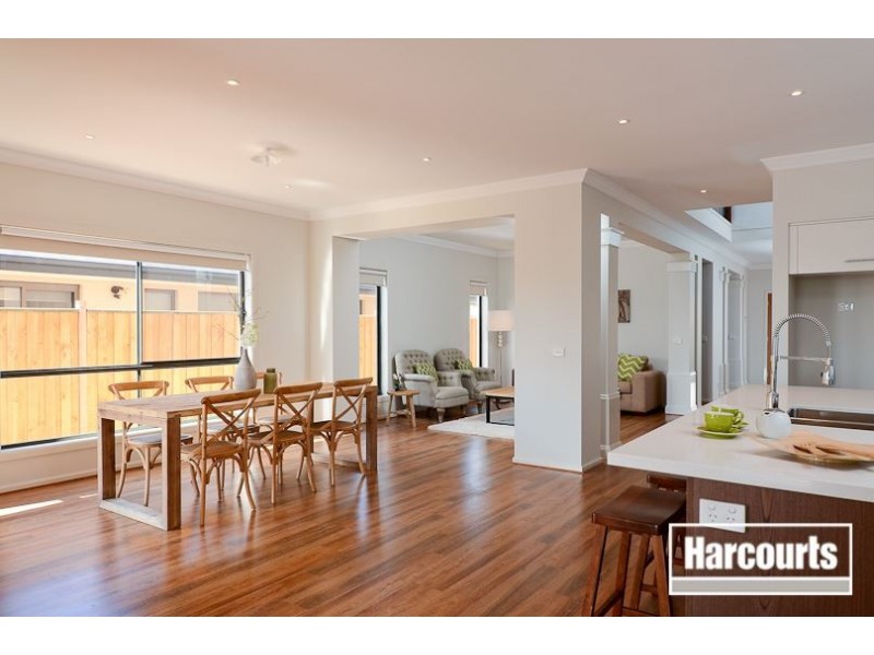 212 Sandhurst Boulevard, Sandhurst VIC 3977