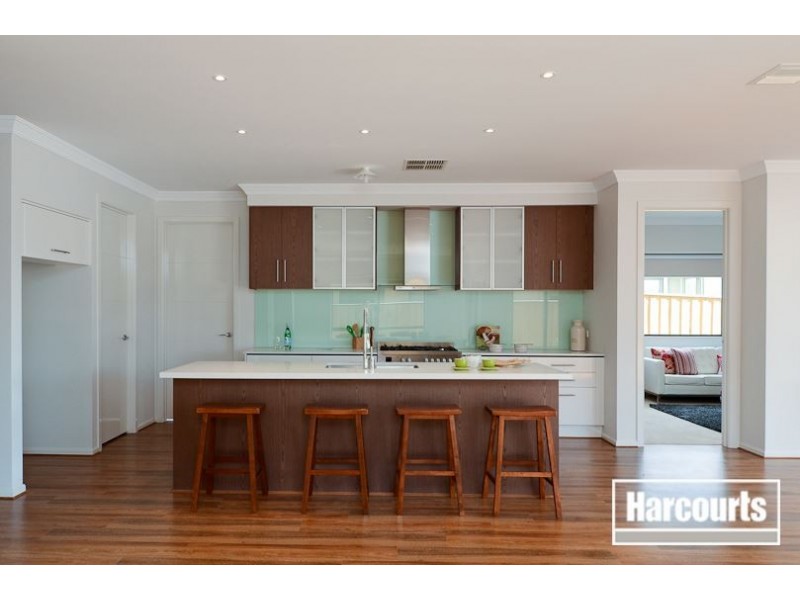 212 Sandhurst Boulevard, Sandhurst VIC 3977